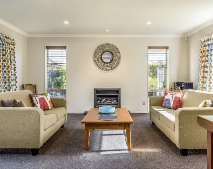 living-room-modern-apartment